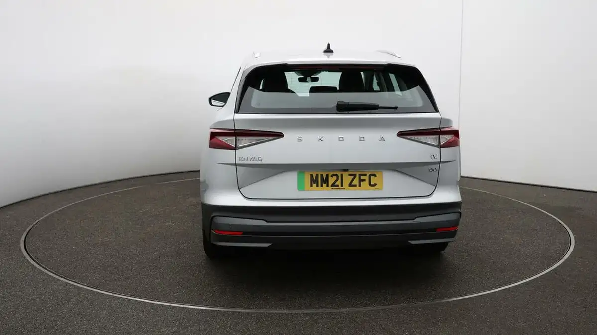 2021-skoda-enyaq-e-80-loft-82-kwh-big-51