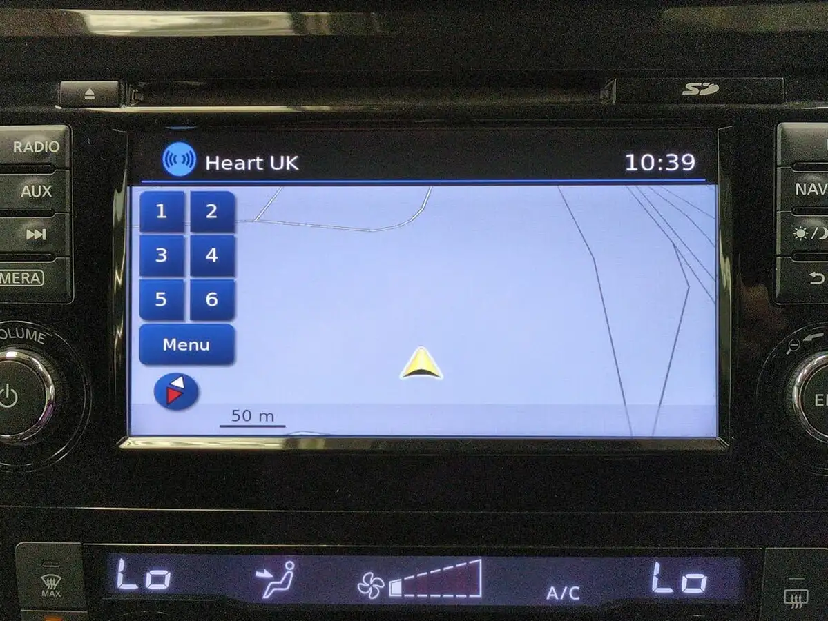 2017-nissan-qashqai-15dci-n-connecta-99g-big-4
