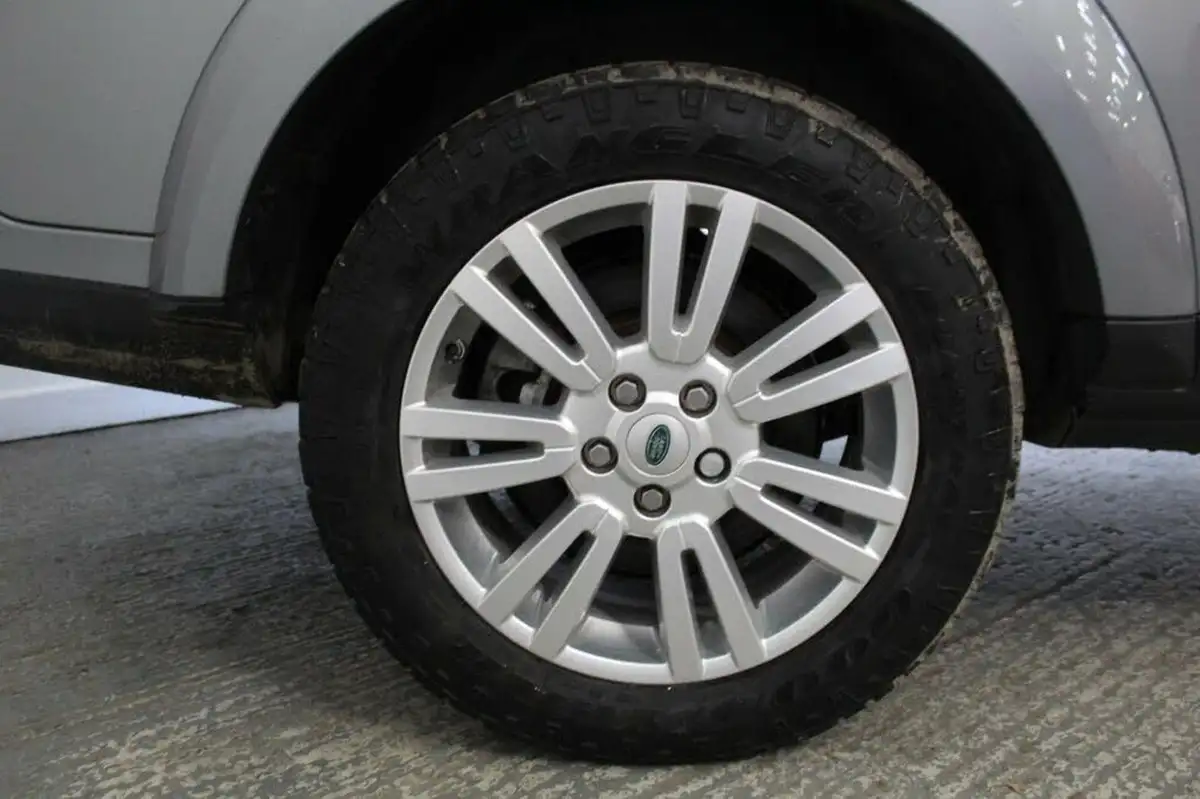 2012-land-rover-discovery-4-30-sd-v6-xs-30-sd-4x4-auto-big-56