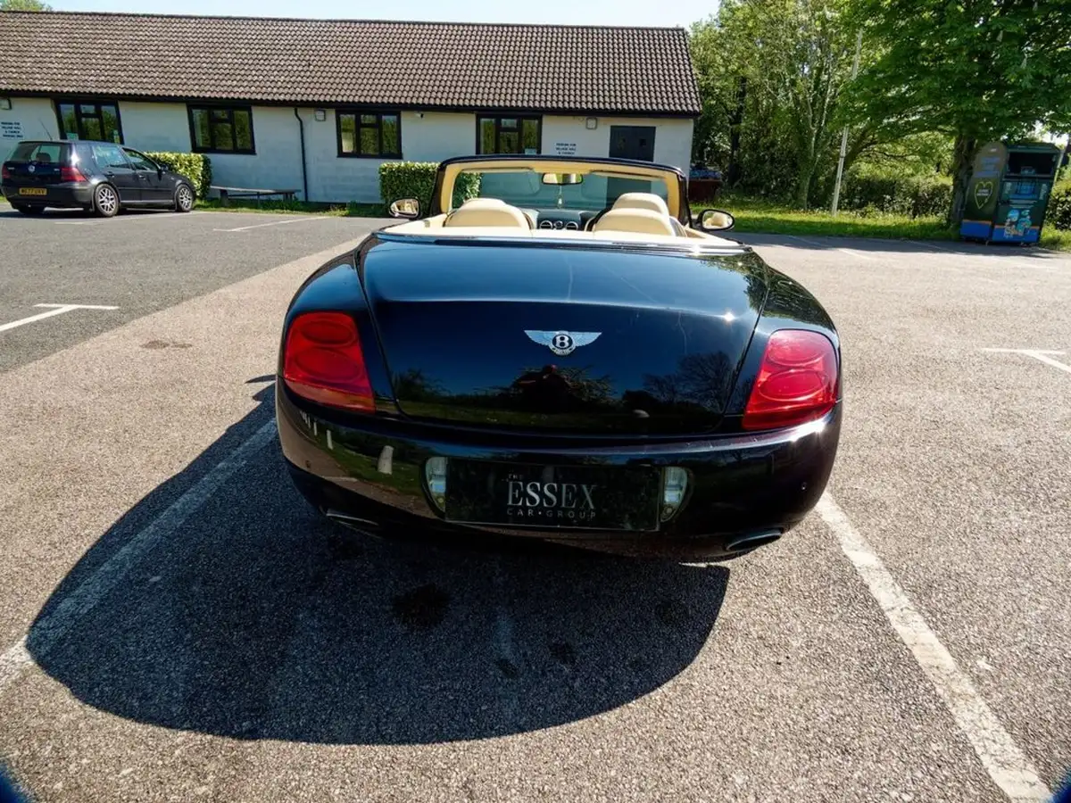 2009-bentley-continental-60-w12-gtc-big-21