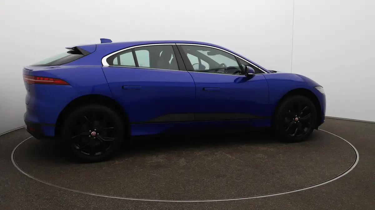 2022-jaguar-i-pace-ev400-hse-big-45