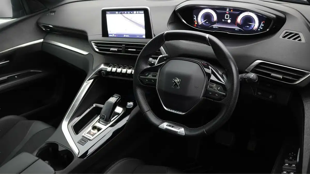 2020-peugeot-5008-suv-12-puretech-gt-line-premium-eat8-big-8