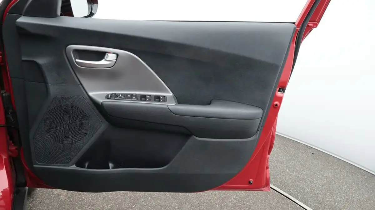 2022-kia-e-niro-ev-2-64-big-15