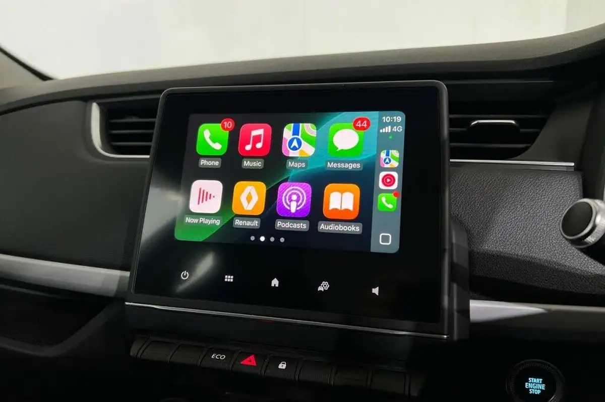 2021-renault-zoe-e-i-iconic-110ps-r110ze50-big-23
