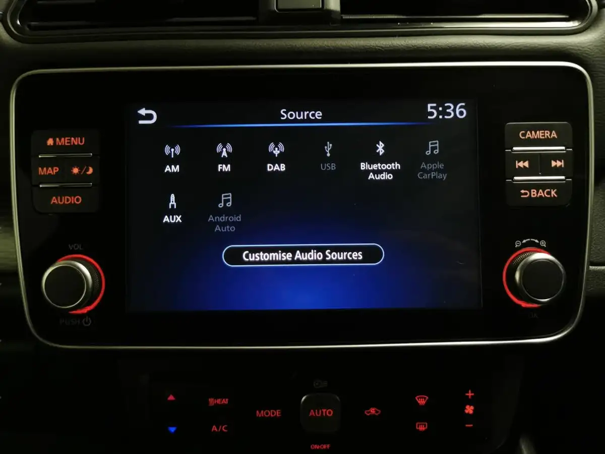 2020-nissan-leaf-e-n-connecta-big-15