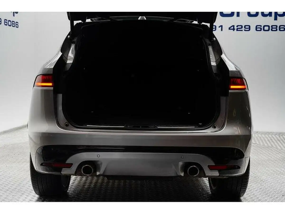 2016-jaguar-f-pace-30td-s-big-8
