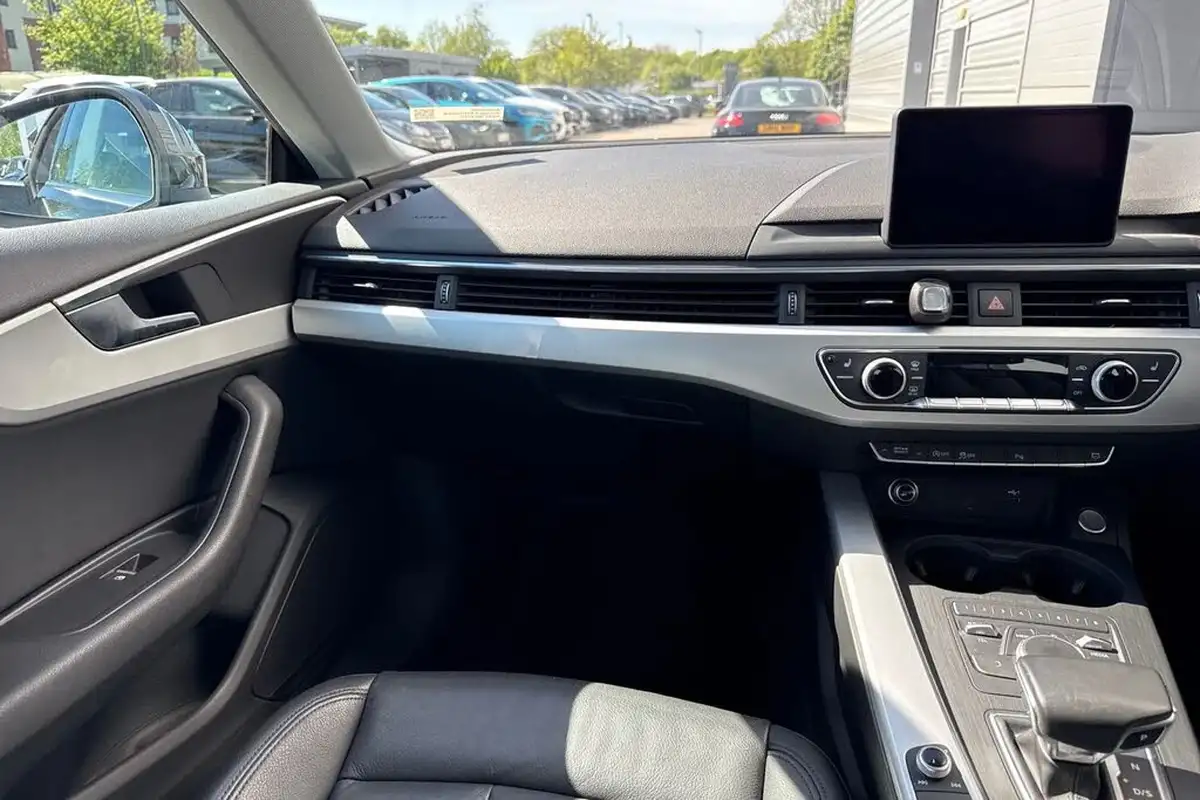 2018-audi-a5-14-tfsi-se-big-18