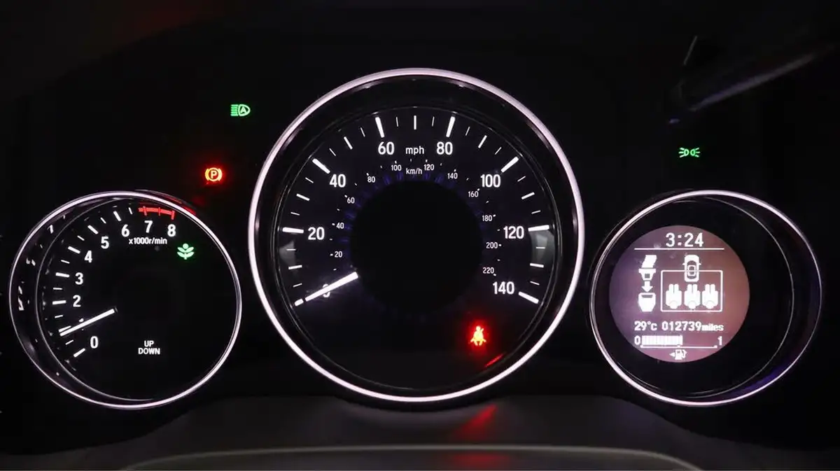 2020-honda-hr-v-15-i-vtec-se-big-10