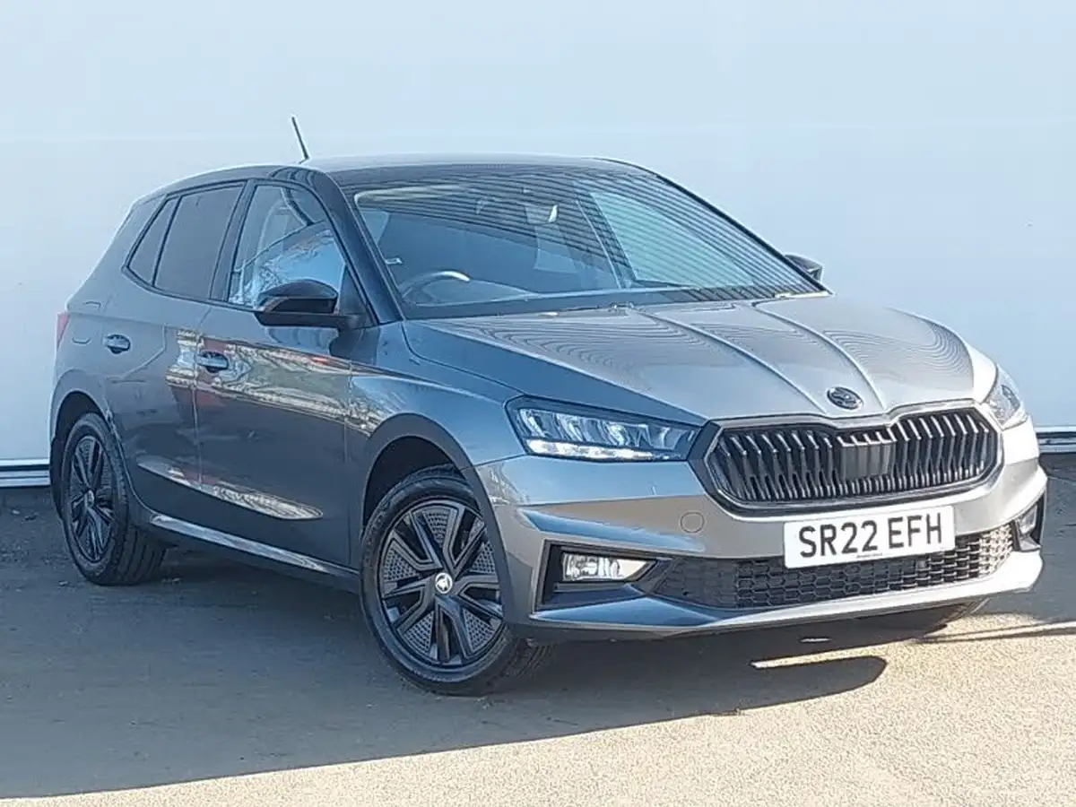 2022-skoda-fabia-10-tsi-colour-edition-109ps-big-0