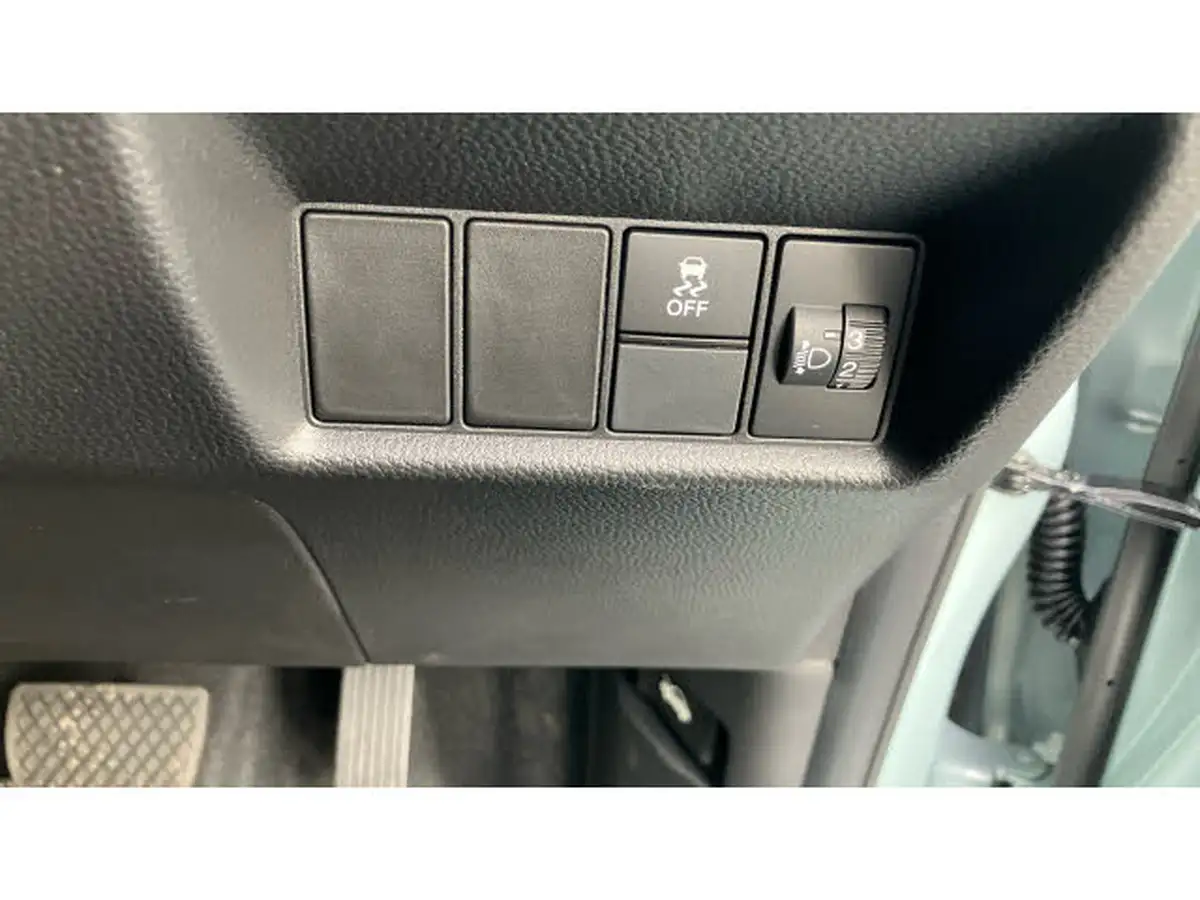2025-honda-jazz-15-i-mmd-crosstar-advance-big-29