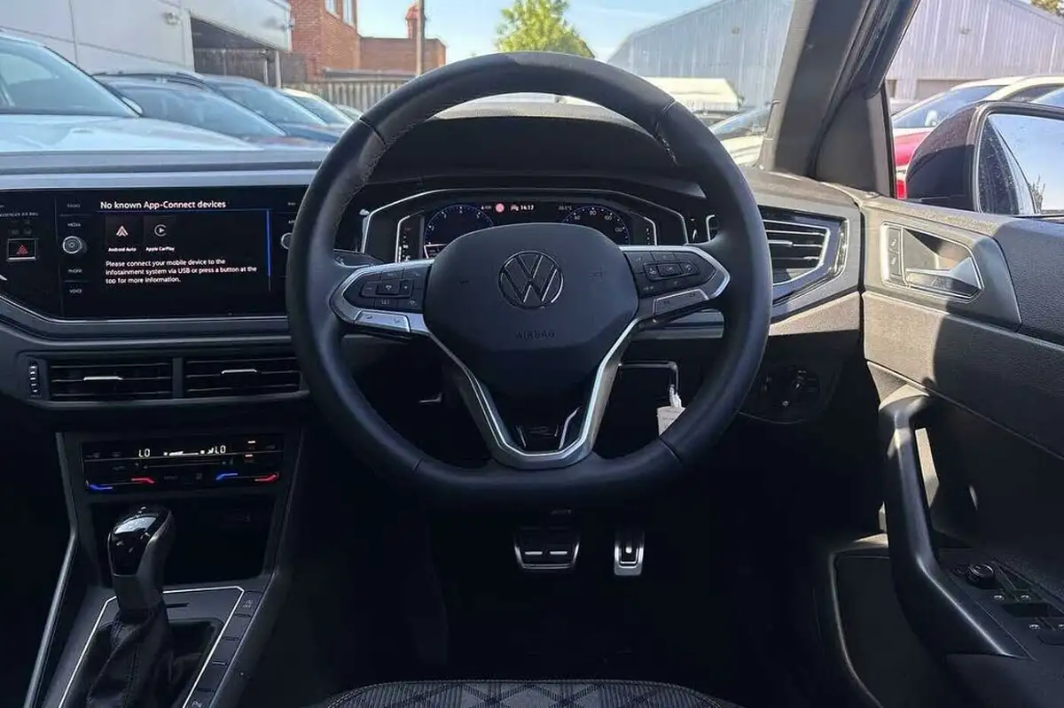 2024-volkswagen-polo-10-tsi-r-line-115ps-dsg-big-12