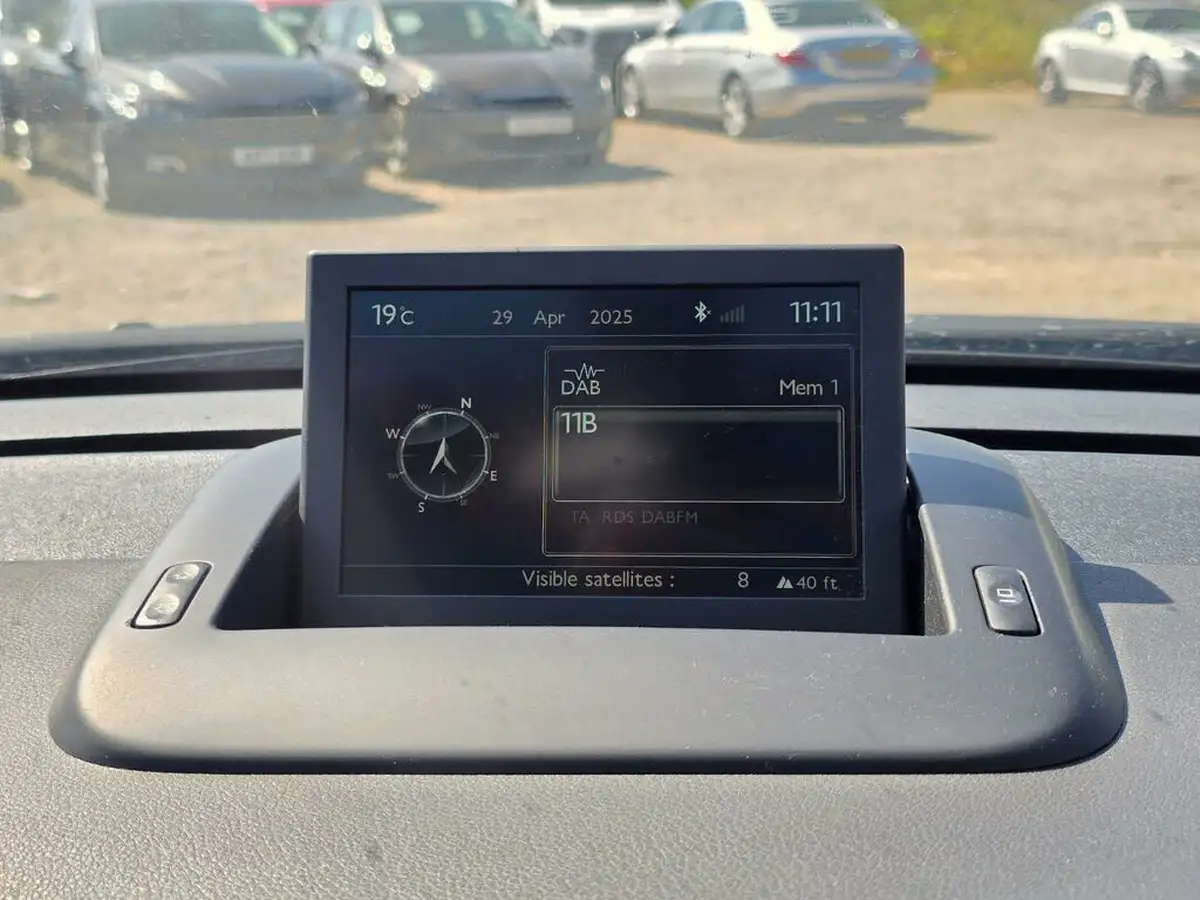 2015-peugeot-5008-16bluehdi-allure-auto-big-38