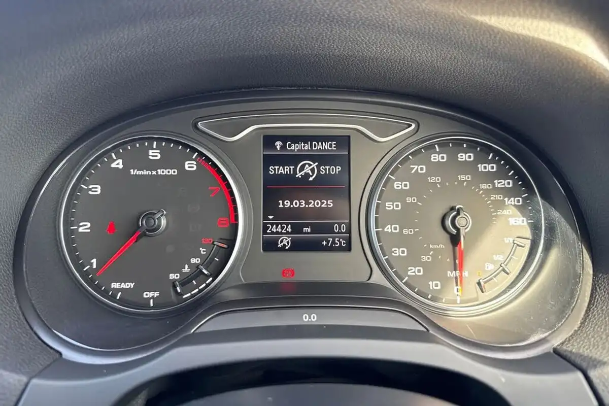 2018-audi-a3-15-tfsi-black-edition-saloon-4d-big-43