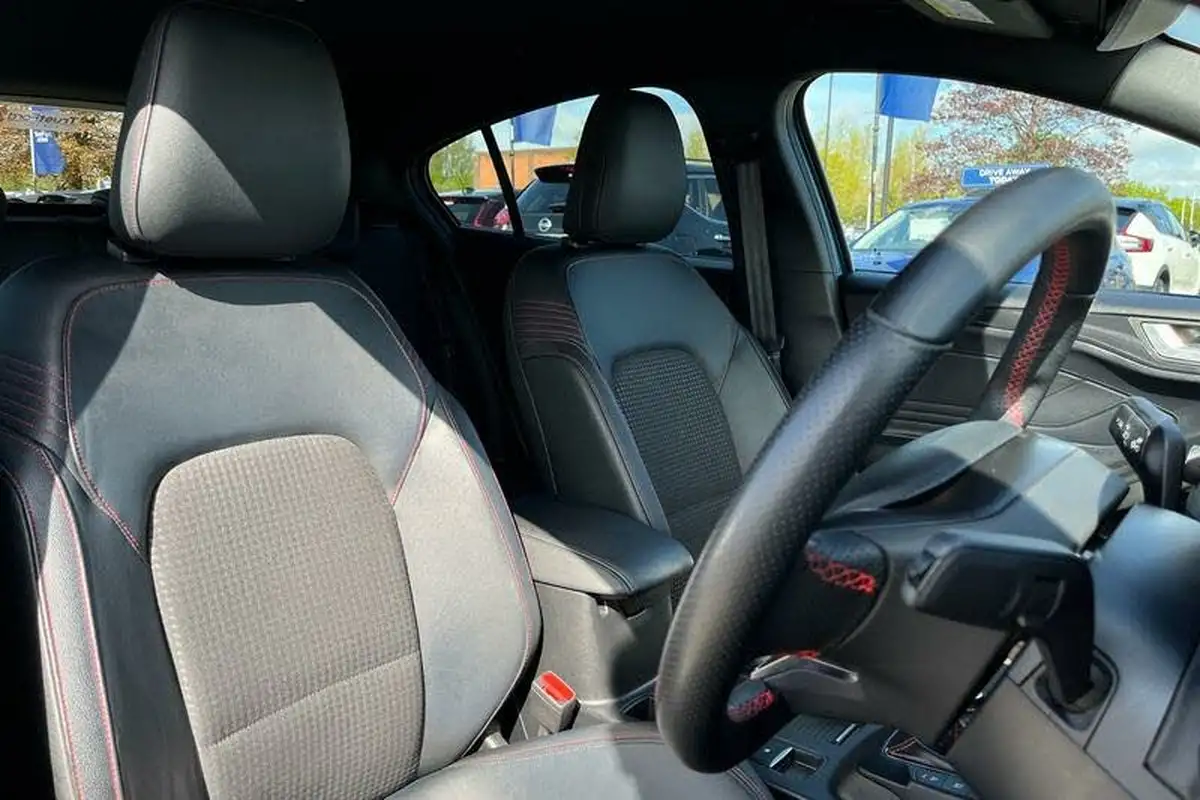 2021-ford-focus-10t-st-line-x-edition-155ps-hybrid-mhev-hatchback-big-16