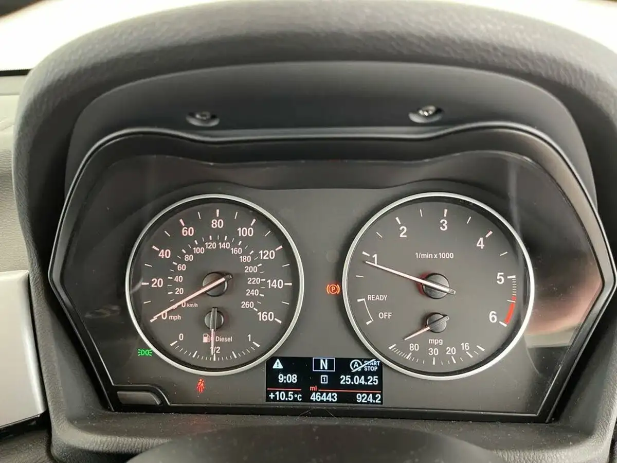 2017-bmw-x1-20td-sdrive18d-se-big-12