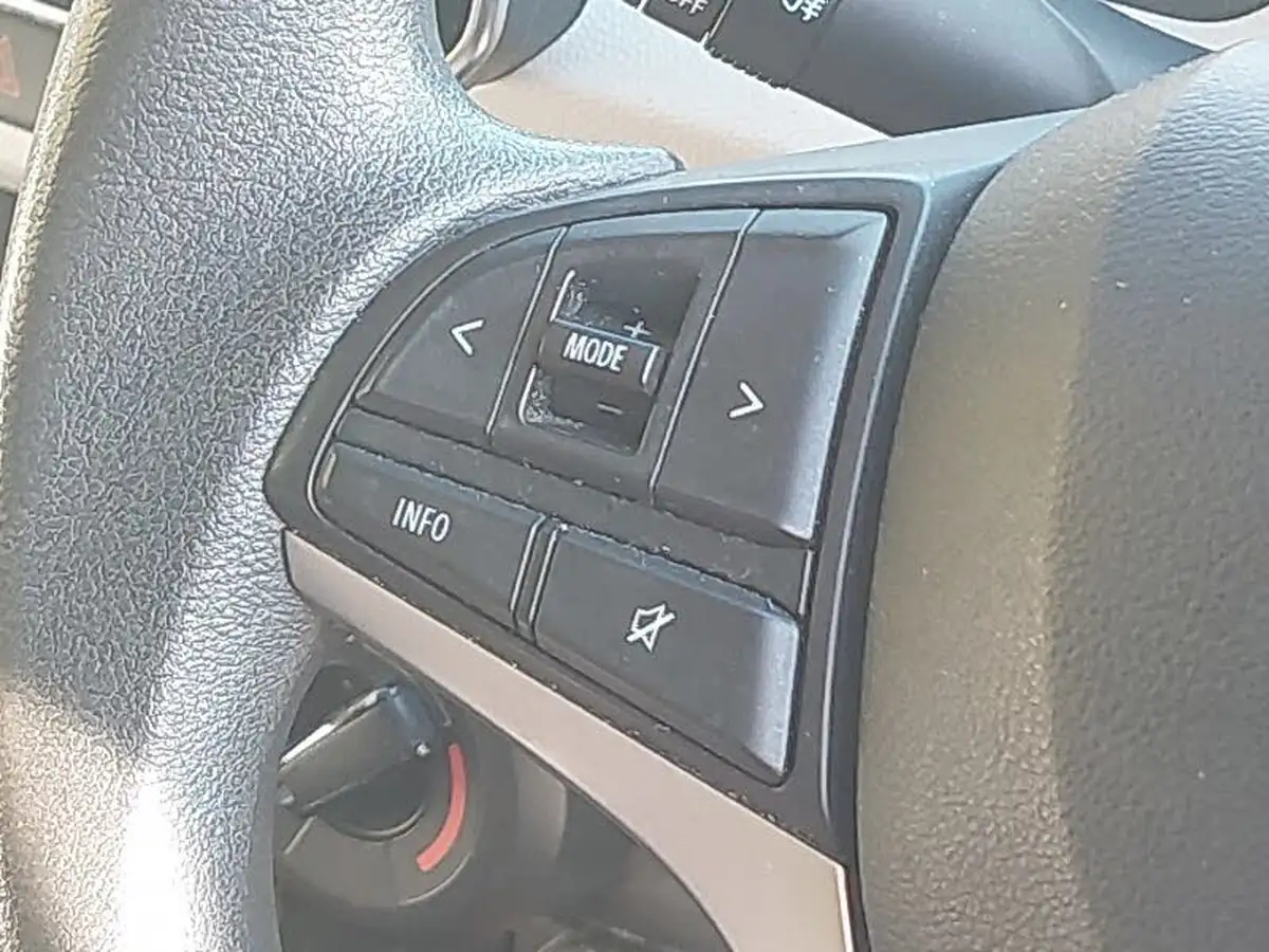2017-suzuki-ignis-12-dualjet-sz-t-big-13