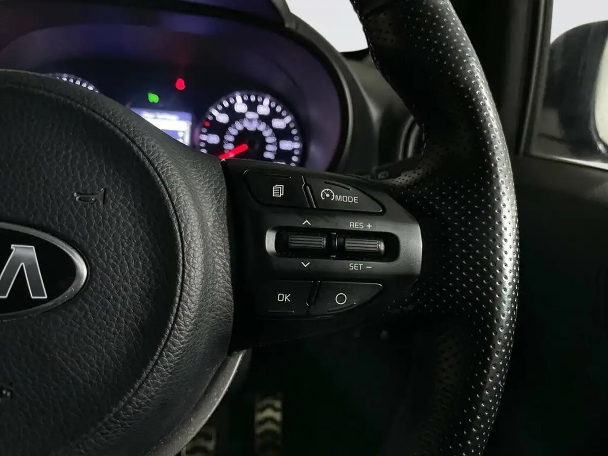 2020-kia-picanto-125-gt-line-s-big-13
