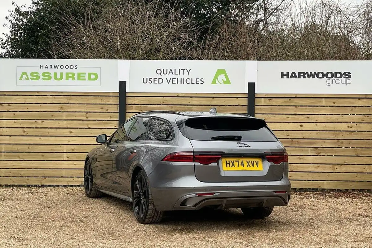 2024-jaguar-xf-20-d200-r-dynamic-hse-black-sportbrake-5d-big-8