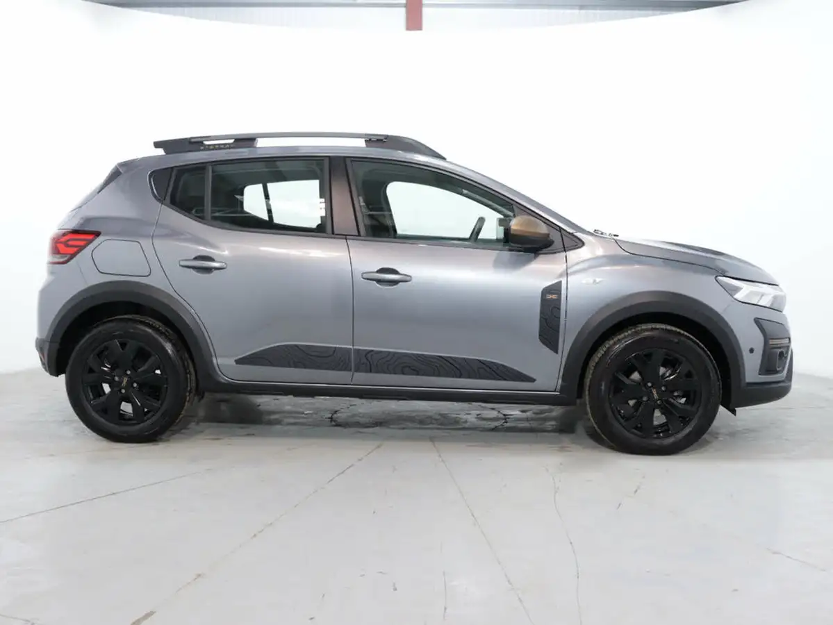 2024-dacia-sandero-stepway-10-tce-extreme-90bhp-cvt-big-7