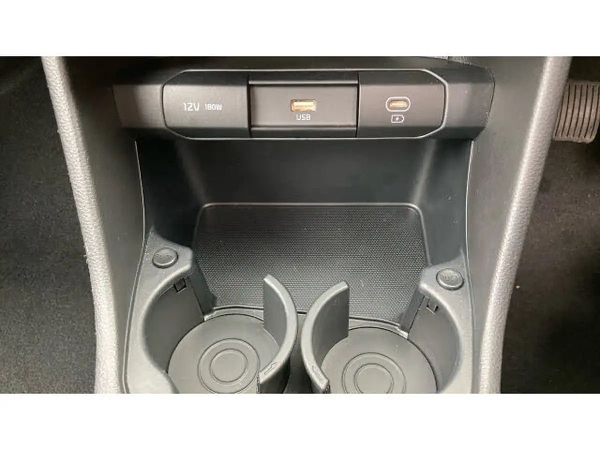 2024-kia-picanto-10-2-big-23