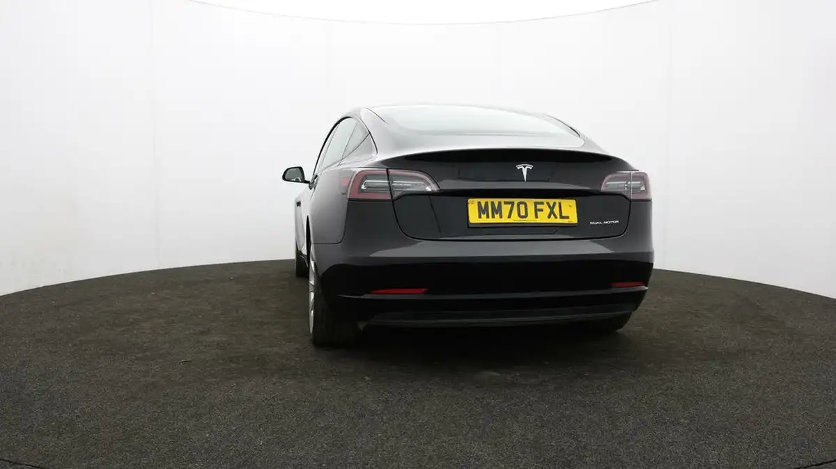 2021-tesla-model-3-e-long-range-4x4-big-25
