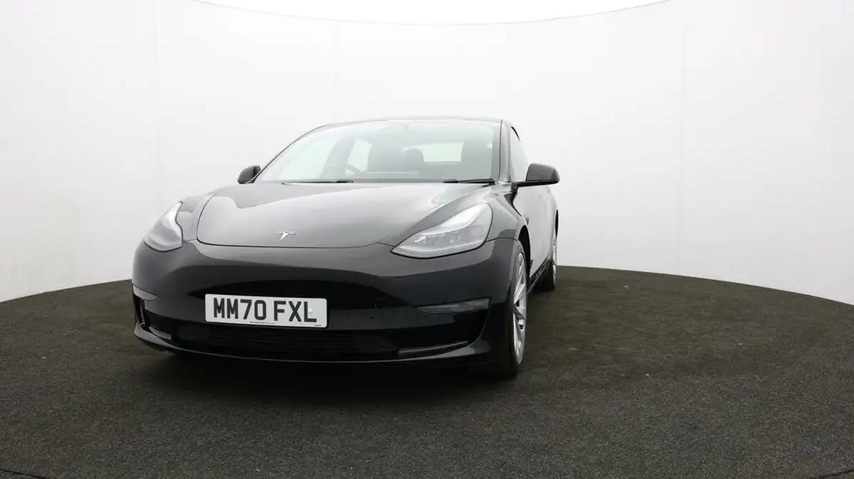 2021-tesla-model-3-e-long-range-4x4-big-49