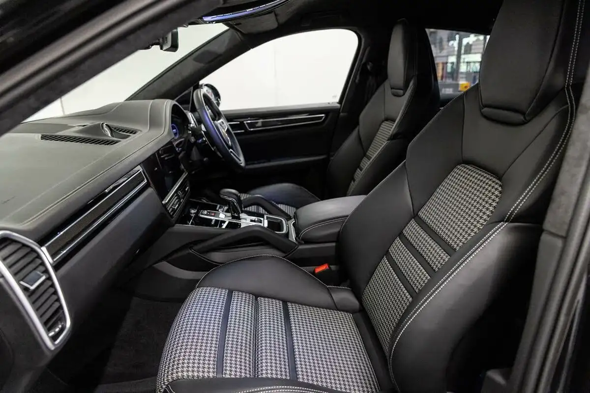 2023-porsche-cayenne-30-v6-e-hybrid-462ps-coupe-big-26