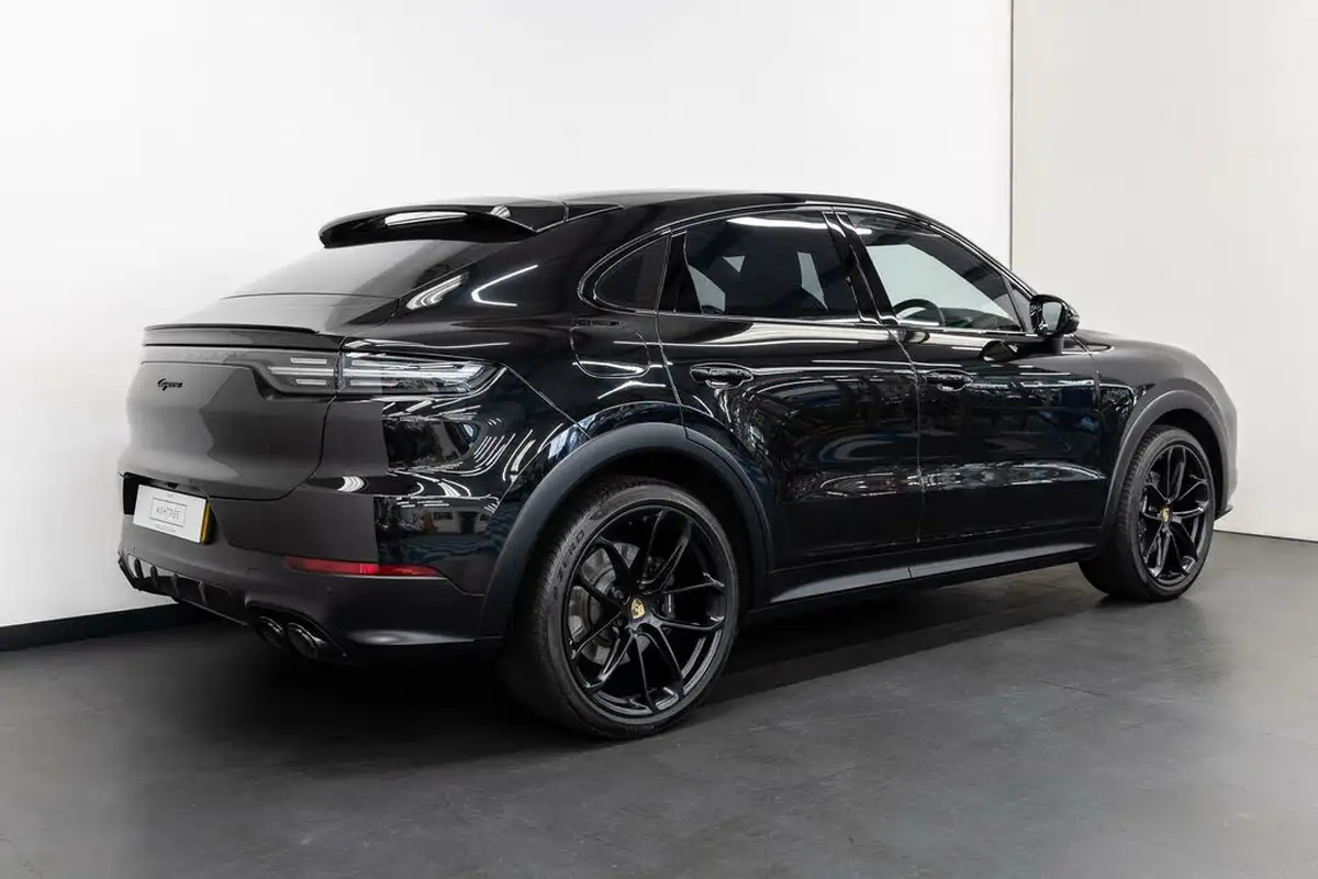 2023-porsche-cayenne-30-v6-e-hybrid-462ps-coupe-big-2