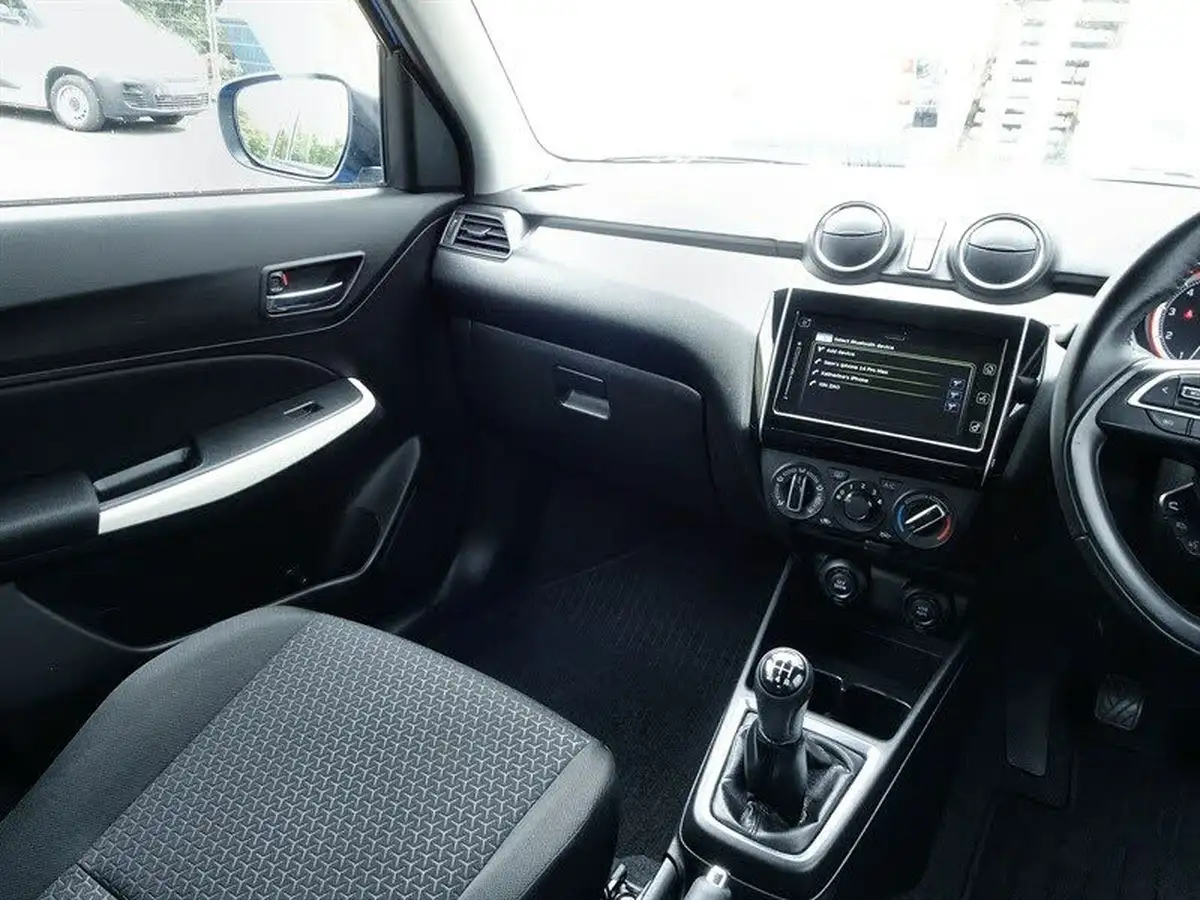 2021-suzuki-swift-12-dualjet-sz-l-big-20