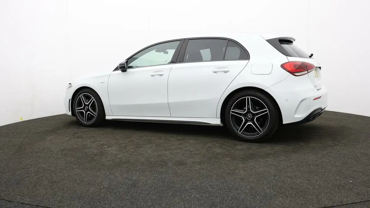 2022-mercedes-benz-a-class-13-a180-amg-line-executive-edition-hatchback-5d-7g-dct-big-66