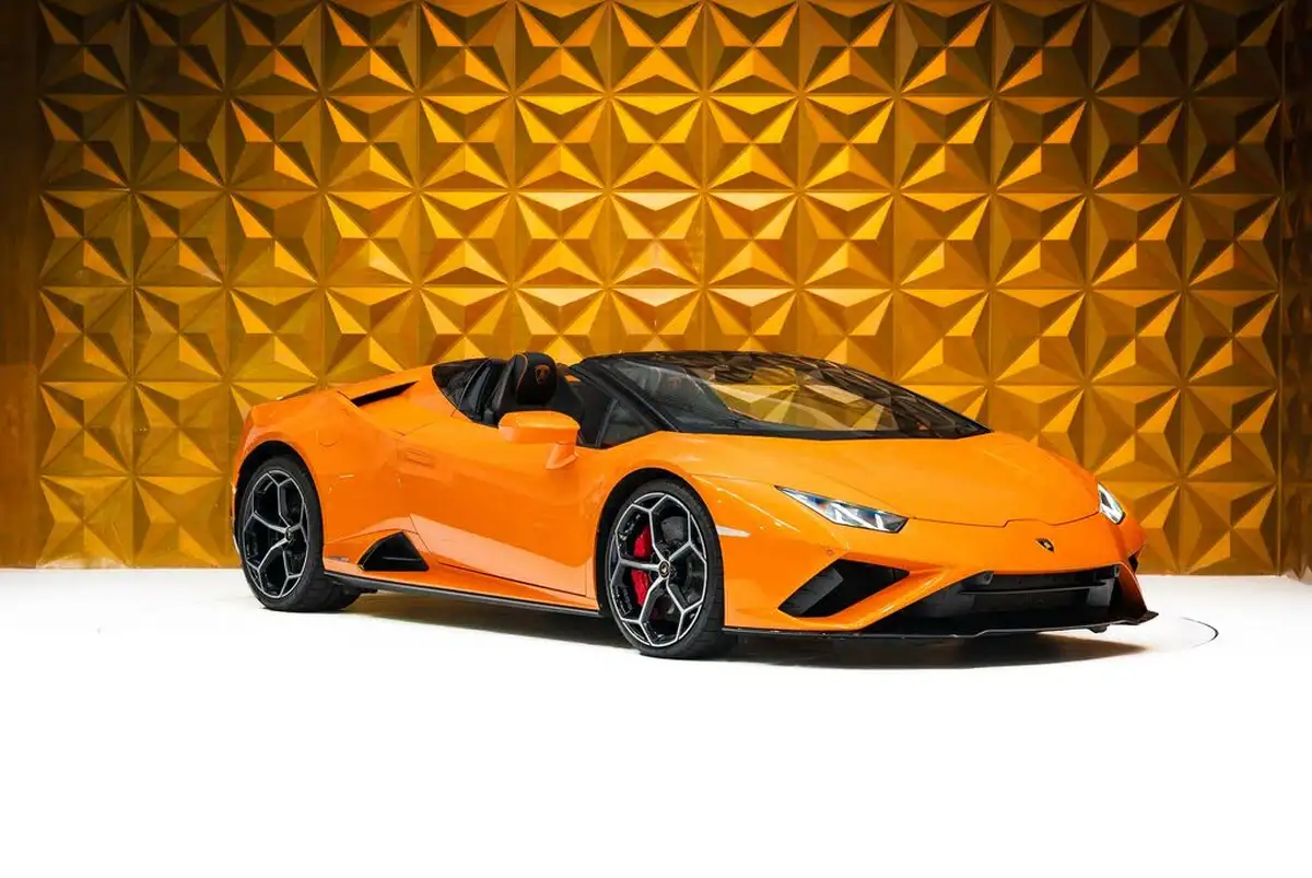 2021-lamborghini-huracan-52-evo-640ps-4wd-spyder-big-1