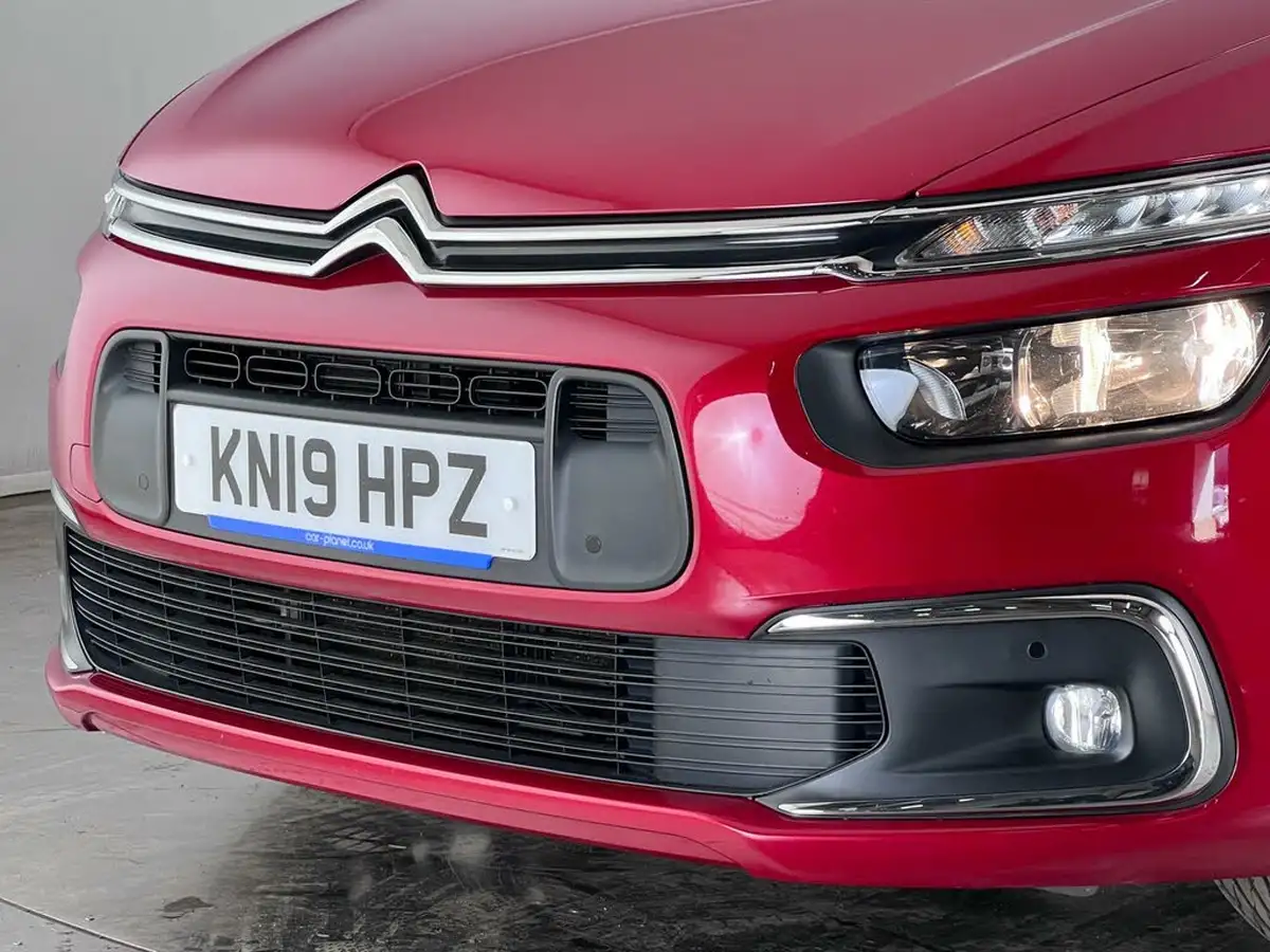 2019-citroen-grand-c4-spacetourer-15bluehdi-feel-big-25