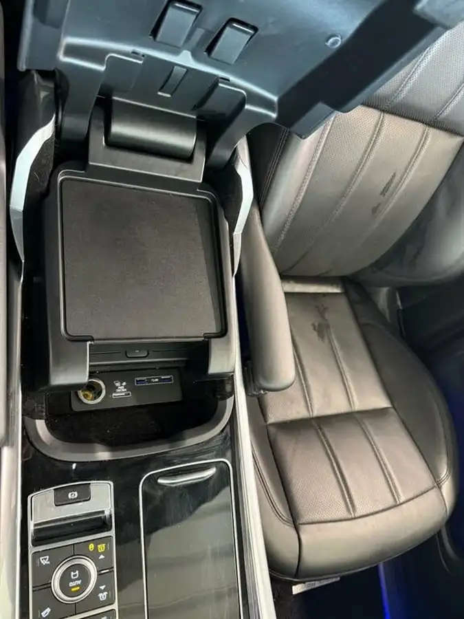 2021-land-rover-range-rover-sport-20-p400e-hse-silver-big-18