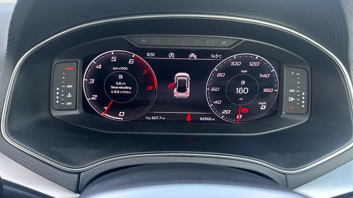 2022-seat-arona-10-tsi-fr-sport-big-12