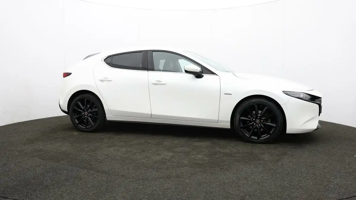 2021-mazda-mazda3-20-100th-anniversary-edition-big-33