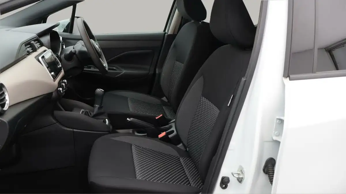 2020-nissan-micra-10-ig-t-acenta-100ps-big-14