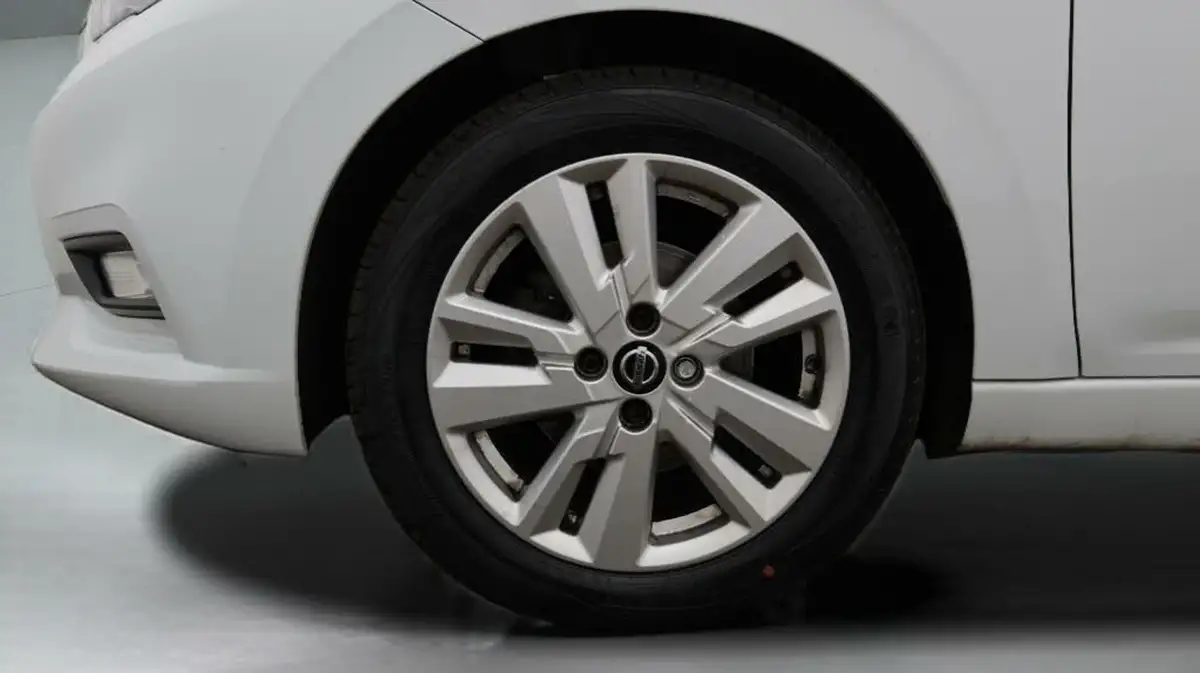 2020-nissan-micra-10-ig-t-acenta-100ps-big-18