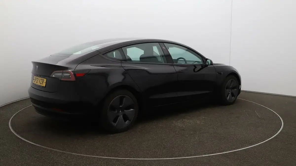 2021-tesla-model-3-e-standard-plus-big-43