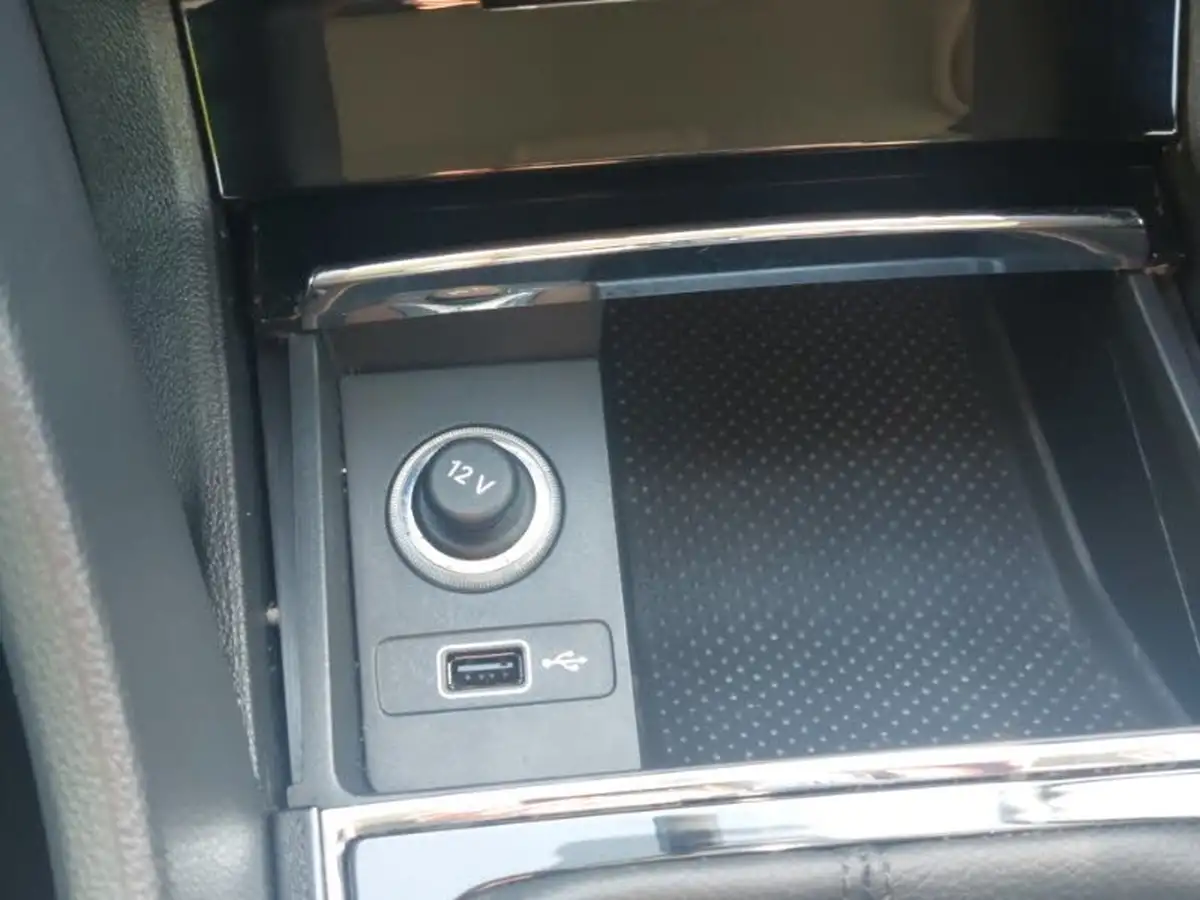 2019-skoda-karoq-16tdi-se-big-13