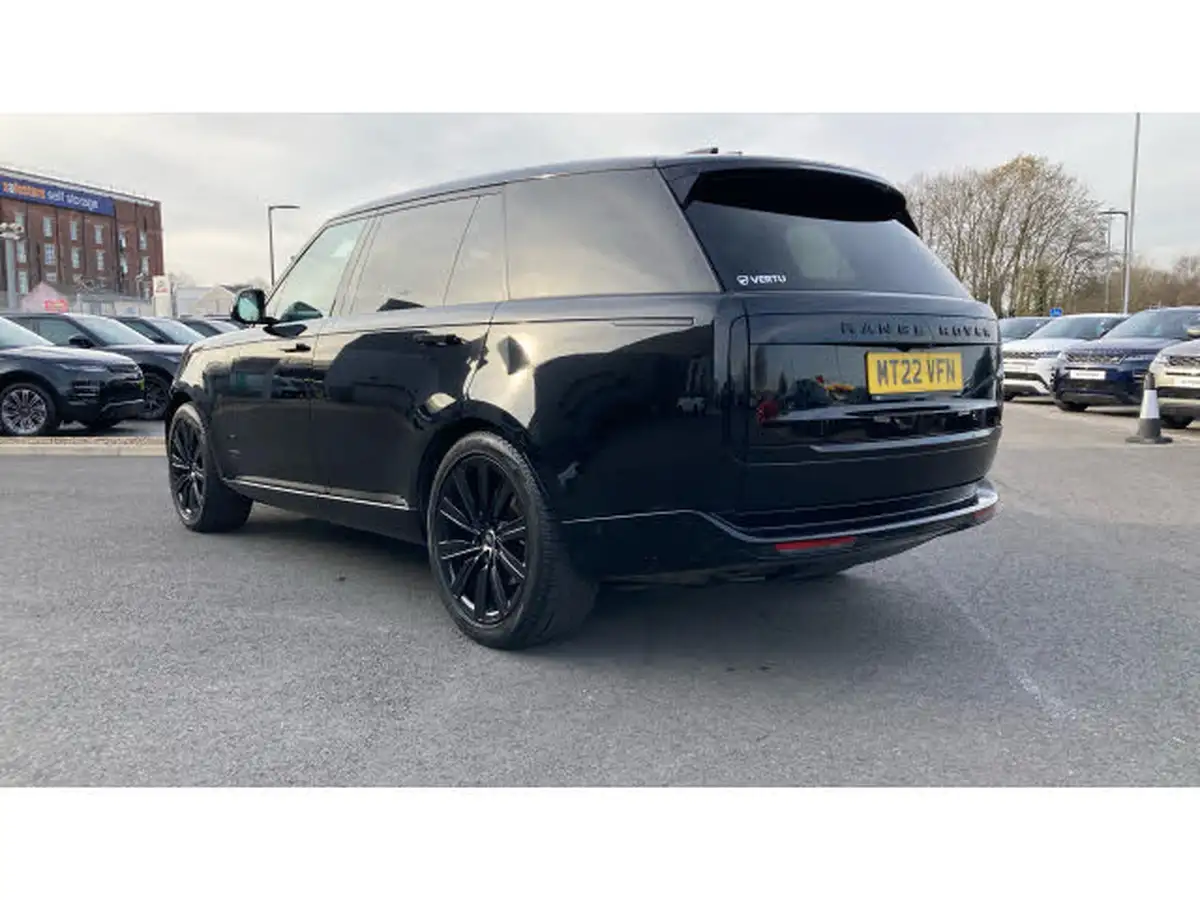 2022-land-rover-range-rover-30-d350-autobiography-big-39