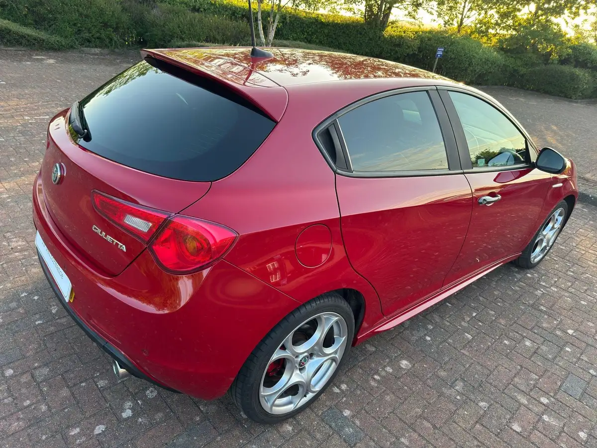 2016-alfa-romeo-giulietta-20jtdm-2-speciale-175bhp-alfa-tct-big-12