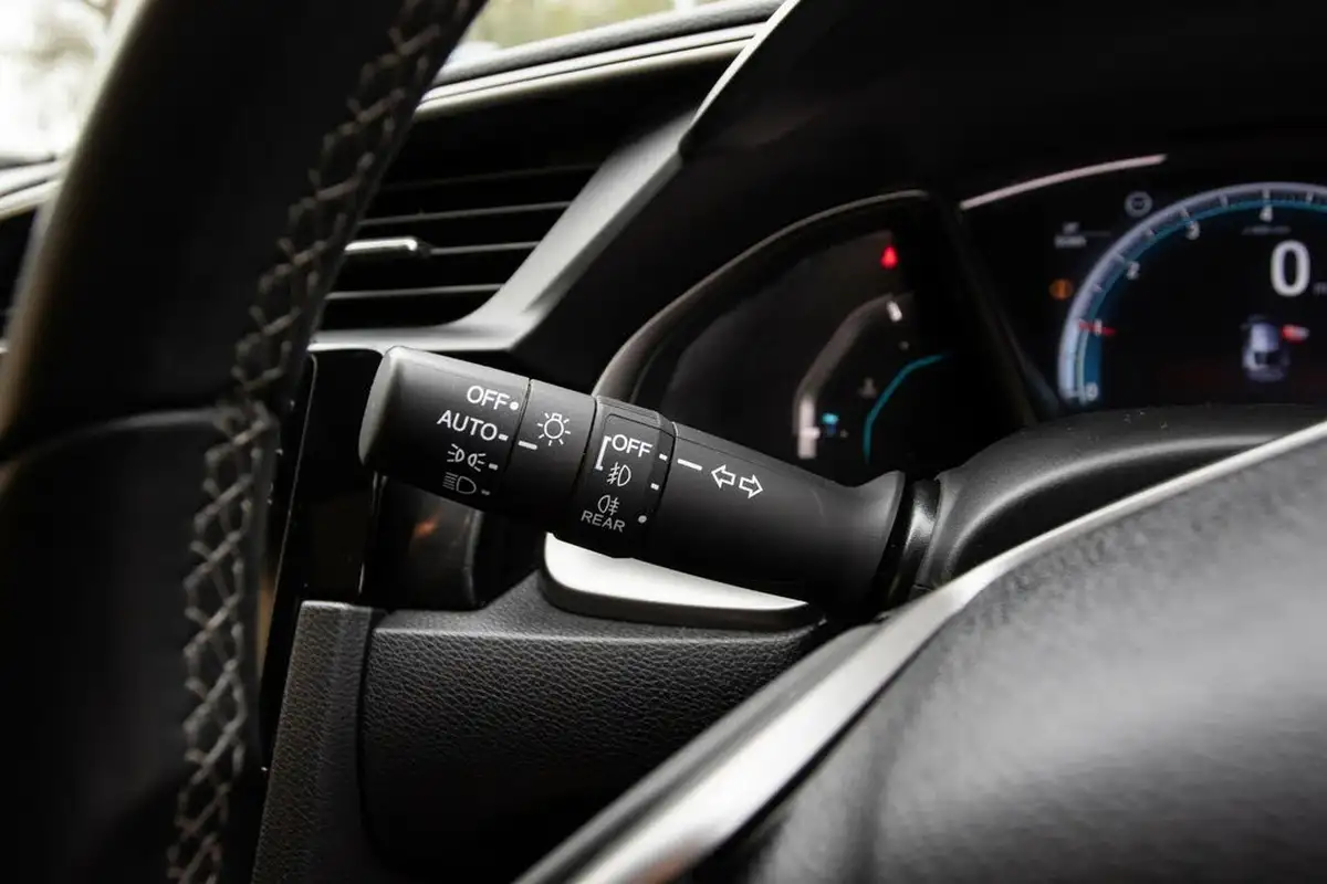 2020-honda-civic-10-vtec-turbo-ex-ss-hatchback-5d-big-16