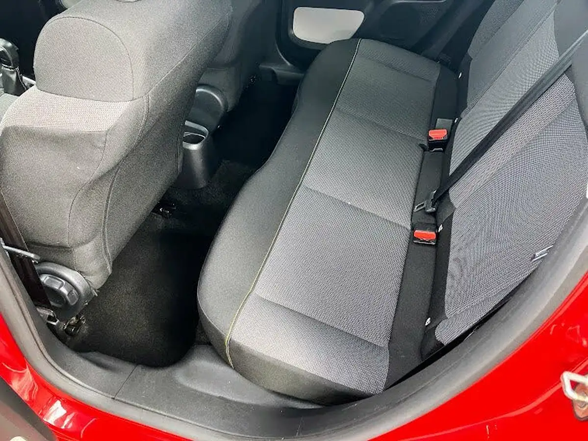 2019-citroen-c3-12-puretech-flair-82ps-ss-big-8