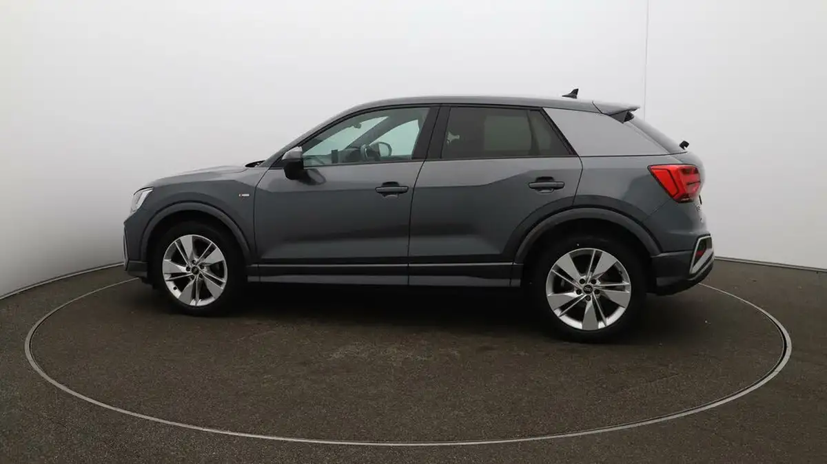 2021-audi-q2-15-35-tfsi-s-line-tronic-big-49