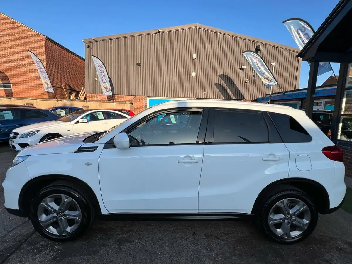 2016-suzuki-vitara-16-sz-t-big-43