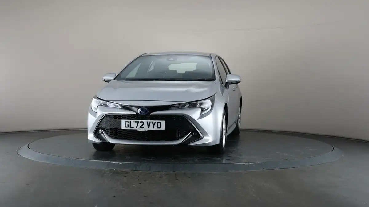 2023-toyota-corolla-18-vvt-i-icon-120bhp-trk-hatchback-5d-big-41