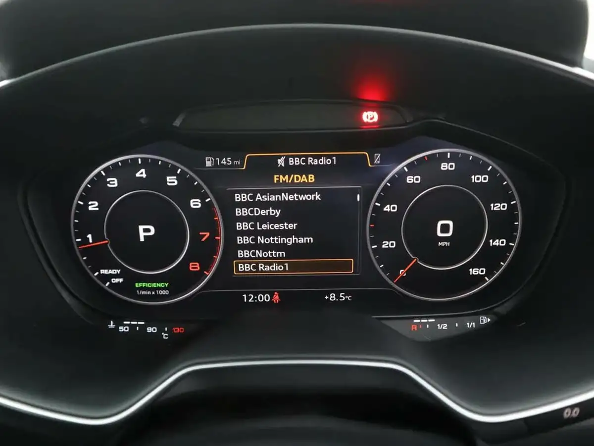 2019-audi-tt-coupe-20-40-tfsi-s-line-big-11
