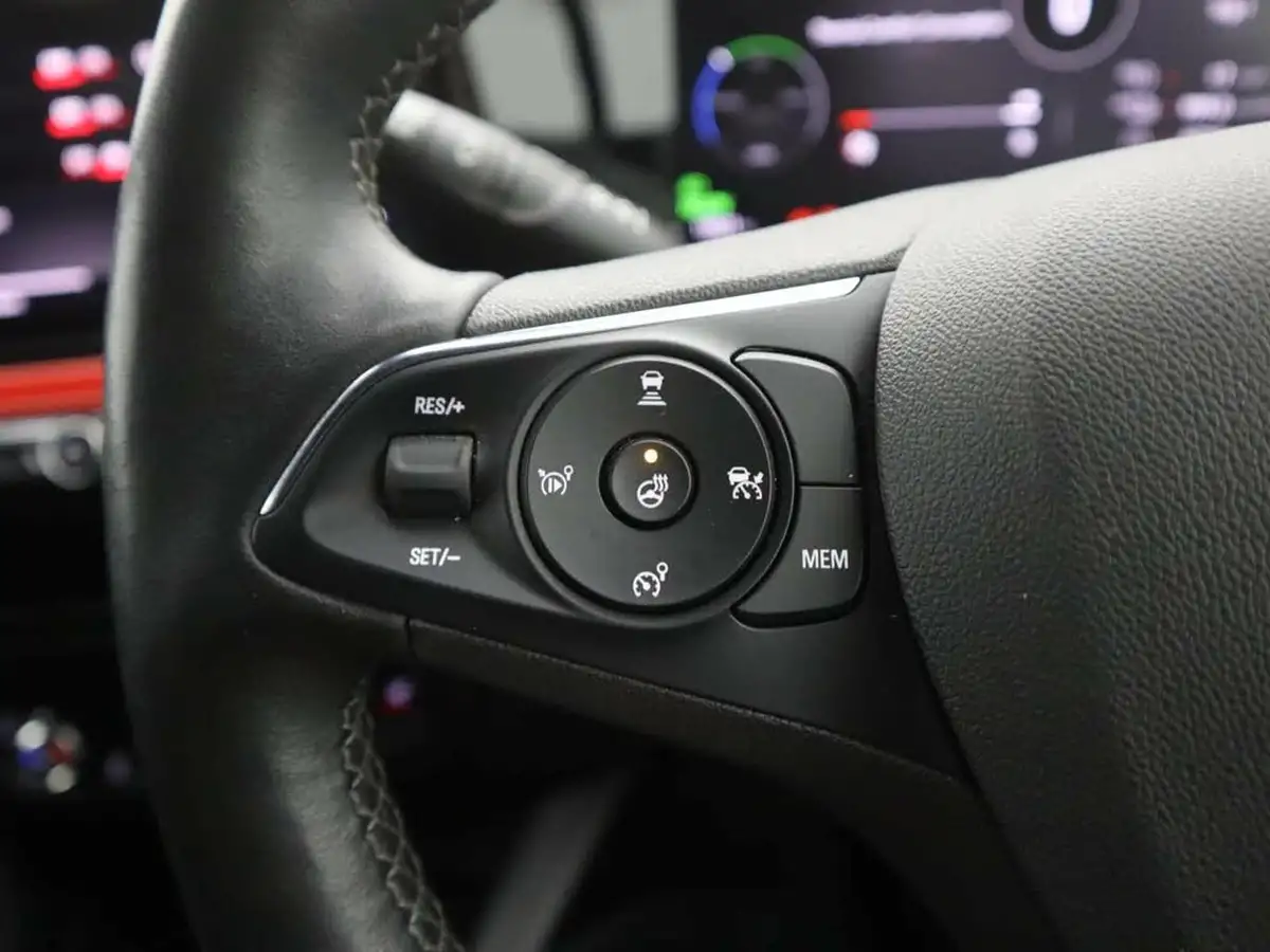 2021-vauxhall-mokka-e-sri-premium-big-24