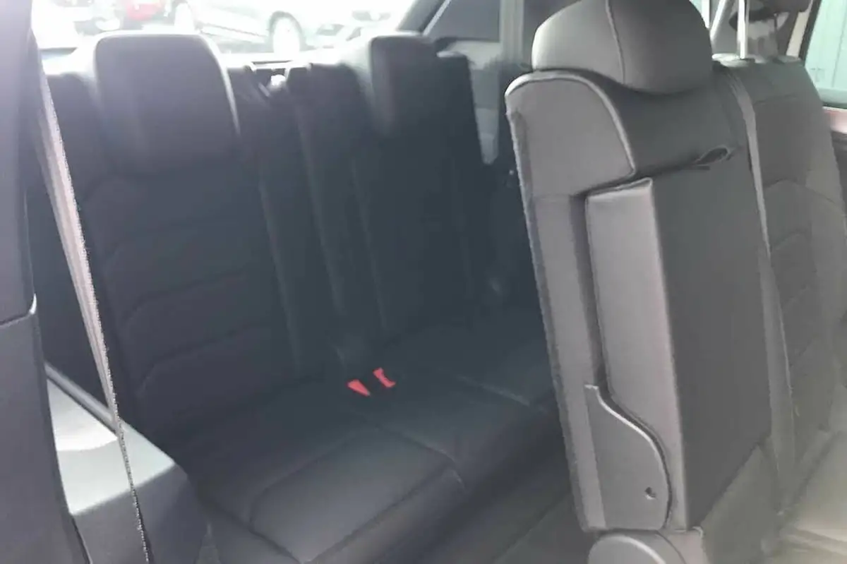 2023-seat-tarraco-15-ecotsi-fr-sport-dsg-big-18