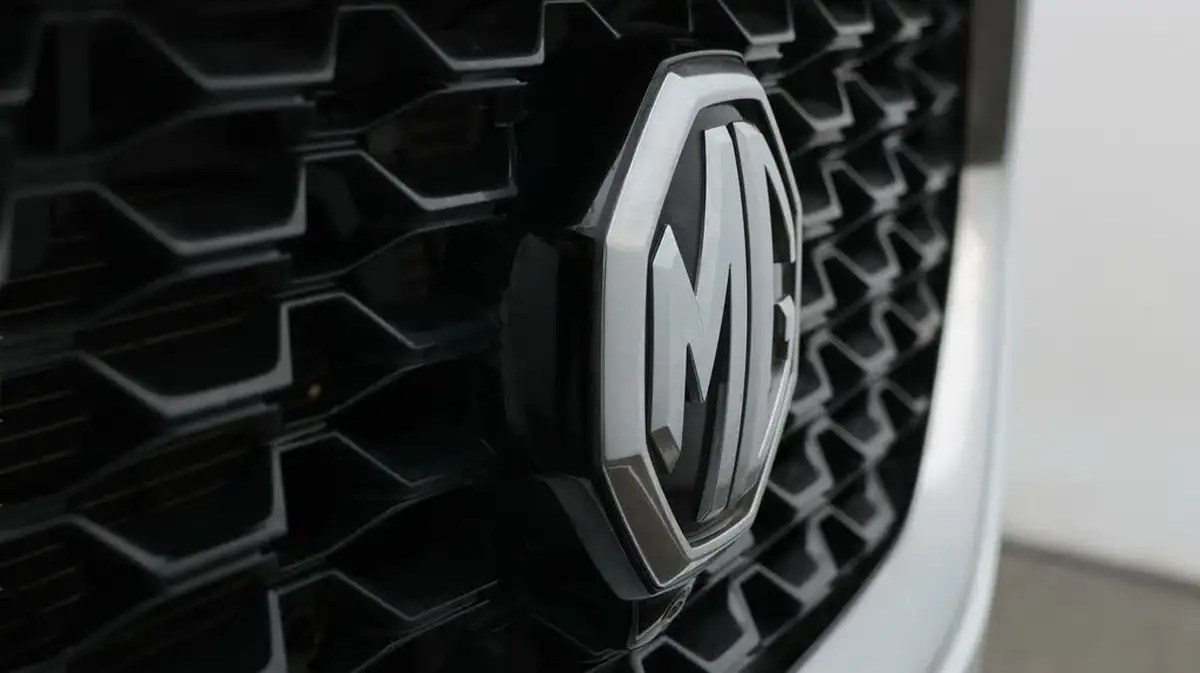 2022-mg-zs-suv-10t-gdi-exclusive-big-23